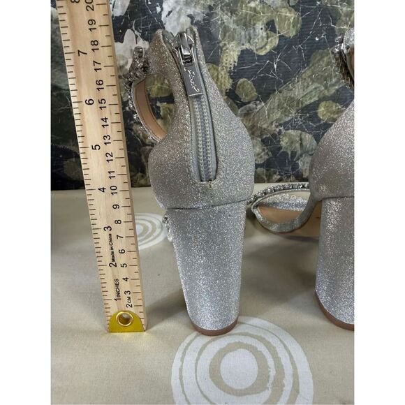 Jewel Badgley Mischka Size 7.5 Mayra Ankle Strap Evening  Jewel Badgley Mischka Collection Mayra Ankle Strap Evening Shoe Size 7